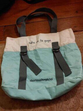 Dermalogica Take Me to Yoga Tote Bag